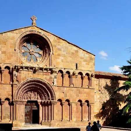 Ca'sara Apartman Soria